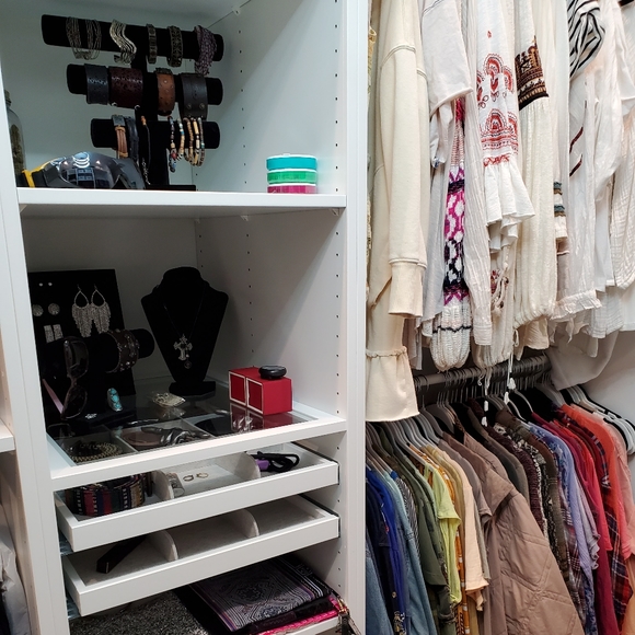 Free People Junkie Grand Re-opening! - Picture 4 of 5